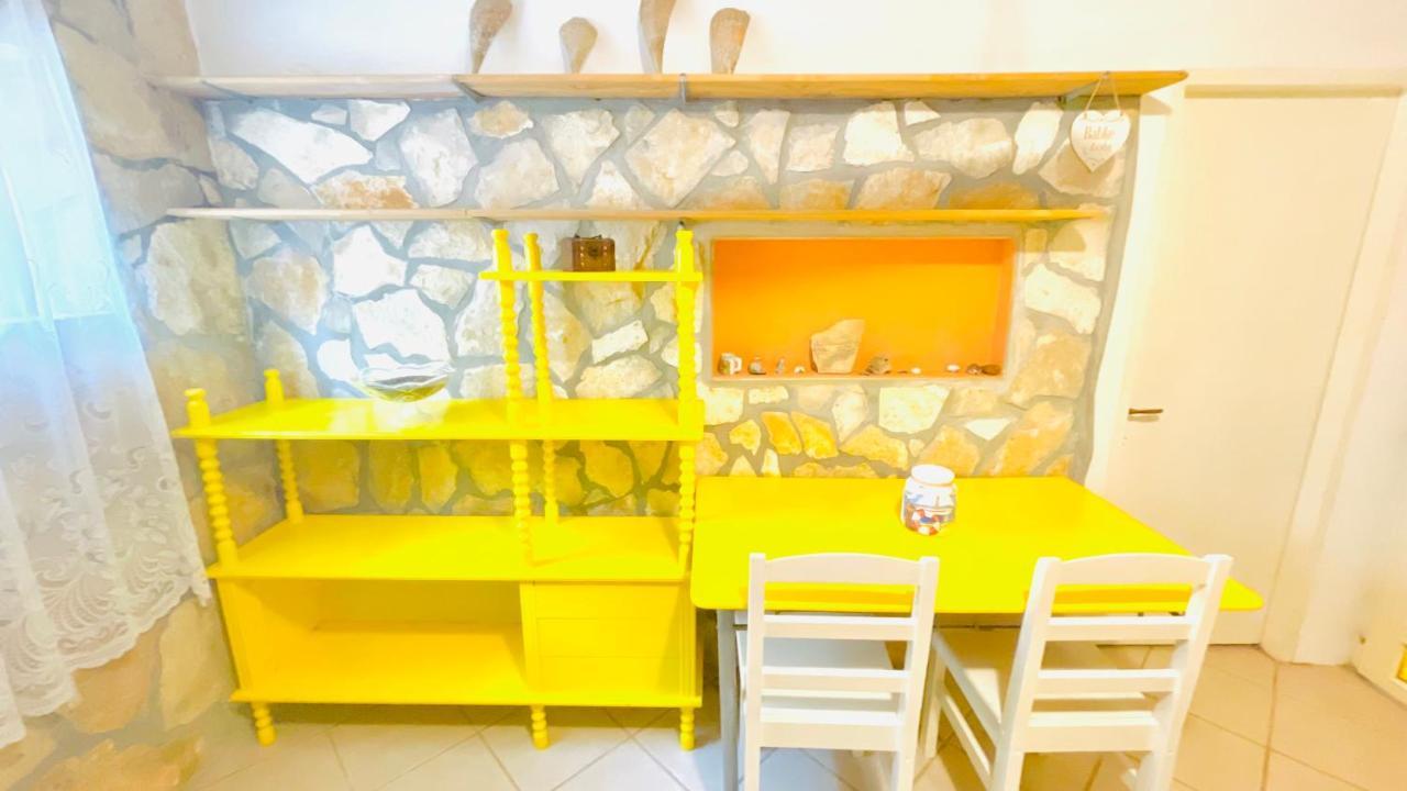 Colorful And Happy Apartment Sukosan - With Parking Eksteriør billede